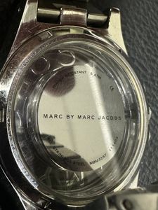 01-200783130: Marc Jacobs mbm3337