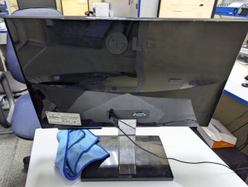 Б/у Монитор Lg e1960s 01-200802877