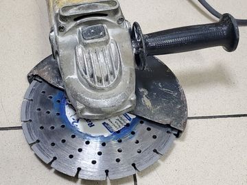 01-200742839: Dewalt dwe492