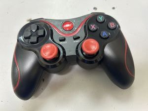 Б/в Геймпад Без Виробника без моделі 01-200740469