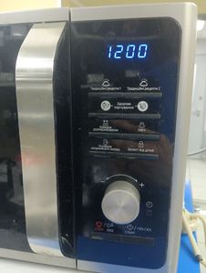 Б/в Мікрохвильова піч Samsung ms23f302tas 01-200810923