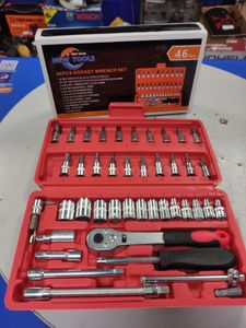 Б/в Набір автоінструментів New Tools 46 шт 16-000270144