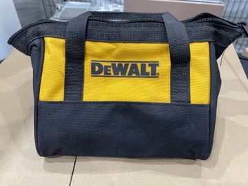 Б/у Шуруповерт Dewalt dcd805 + 1акб 2ah + зп 01-200832811