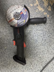 Б/у Угловая шлифмашина Dnipro-M dga-201 1акб 2ah зп 01-200833645