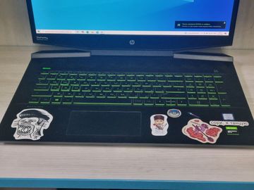 Б/у Ноутбук Hp екр 17.3"/ core i5 9300h/ ram8gb/hdd 1tb/ ssd128gb / geforce gtx 1650 01-200840400