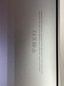 Б/у Ноутбук Apple екр. 15,4/ core i7 2,7ghz/ ram16gb/ ssd512gb/ amd pro455 2gb/touch bar 01-200844819