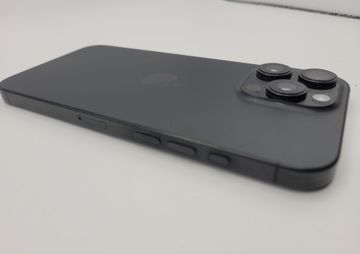 Б/в Мобільний телефон Apple iphone 16 pro max 256gb 01-200845487