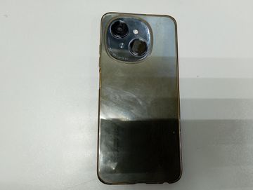 Б/в Мобільний телефон Tecno spark go 1 kl4 3/64gb 01-200846628