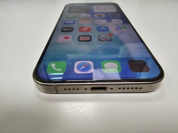 Б/в Мобільний телефон Apple iphone 15 pro max 256gb 01-200824690