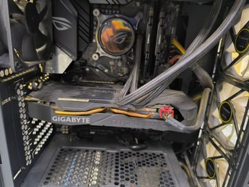 Б/в Системний блок Пк intel core i9-9900k/ram 32 gb/hdd 2000 gb/ssd відсутній/nvidia rtx 2070 (geforce) 8gb gddr6 256bit 01-200855754