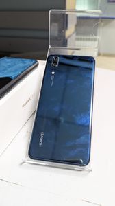 Б/в Мобільний телефон Huawei p20 eml-l29 4/64gb 01-200860983