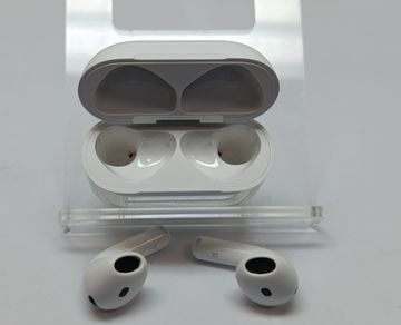 Б/у Наушники Apple airpods 4 with active noise cancellation 01-200862338