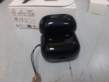 Б/в Навушники Guess est 1981 01-200870717