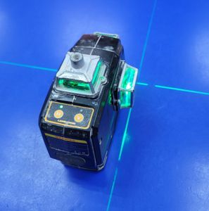 Б/у Лазерный нивелир Deko dkll12pb1 01-200843417