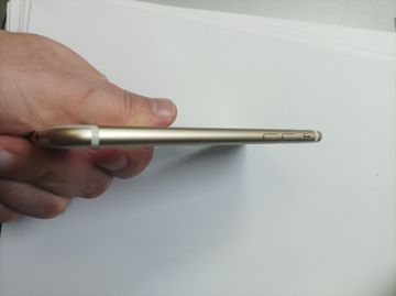 Б/в Мобільний телефон Apple iphone 7 32gb 01-200883166