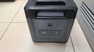 Б/у Зарядная станция Blaupunkt juicebox 2000 01-200893017