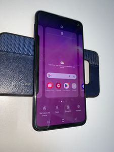 Б/в Мобільний телефон Samsung galaxy s10e sm-g970f 6/128gb 01-200892217