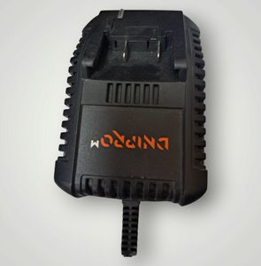 Б/в Шурупокрут Dnipro-M cd-201hbc compact 1акб 4ah зп 01-200844917