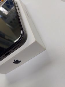 Б/в Мобільний телефон Apple iphone 16 pro 128gb 01-200901584