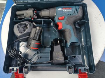 Б/в Шурупокрут Bosch gsr 120-li 2акб зп 01-200903005