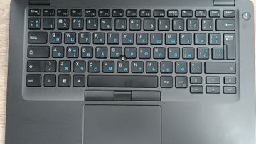 Б/в Ноутбук  14/core i5 8365u ddr4/8gb ddr4/ssd 256 gb/*інтегрована 01-200904305