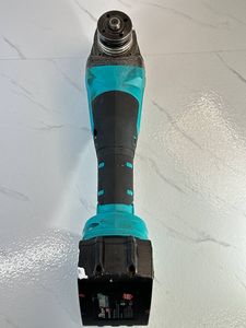 Б/у Угловая шлифмашина Grand мшу-20bl pro 1акб 4ah зп 01-200910093