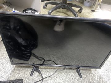 Б/в Телевізор Grunhelm 24h300-t2 01-200922344