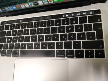 Б/у Ноутбук Apple macbook pro 2019 a2159 13,3" core i5 1,4ghz/ram 8gb/ssd 256gb/intel iris plus graphics 645 01-200922259