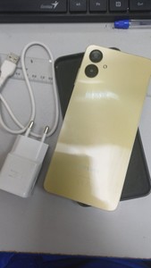 Б/в Мобільний телефон Samsung galaxy a06 4/128gb 01-200925472