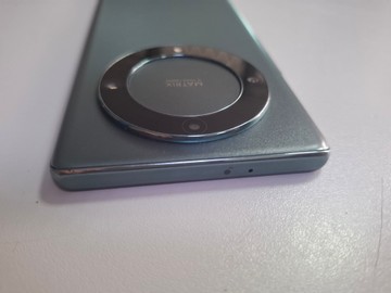 Б/в Мобільний телефон Huawei honor magic 5 lite 5g 8/256 01-200925637