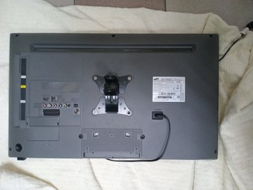 Б/в Телевізор Samsung ue28f4000aw 01-200937916