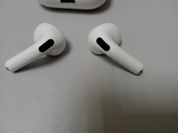 Б/в Навушники Apple airpods 4 01-200962848