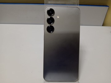 Б/в Мобільний телефон Samsung galaxy s25 12/256gb 01-200975790