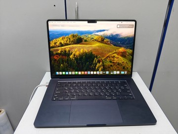 Б/у Ноутбук Apple macbook air a3114 m3 2024/ 15,3"/ apple m3 8cpu/ram8gb/ssd256gb/10gpu 01-200974687