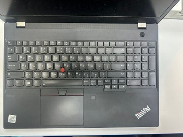 Б/в Ноутбук Lenovo єкр. 15,6/ core i7-10510u 1.8ghz/ ram16gb/ ssd512gb/ nvidia quadro p520 01-200973800