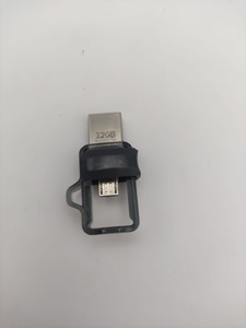 Б/в Usb-флешка Sandisk 32 gb usb ultra dual otg usb 3.0 black (sddd3-032g-g46) 01-200979559