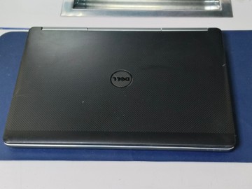 Б/в Ноутбук Dell 15/core i7 6820hq ddr3/16gb ddr3/hdd 500 gb/ssd 256 gb/quadro m1200 4gb 01-201019083