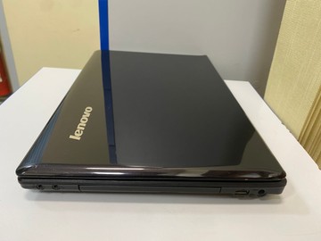 Б/в Ноутбук Lenovo 15/pentium b960 ddr3/4gb ddr3/hdd 500 gb/ssd *відсутній/radeon hd5650m 01-201036228