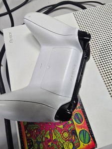 Б/в Ігрова приставка Microsoft xbox one s 500gb 01-200901210