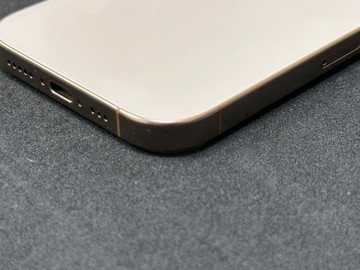 Б/в Мобільний телефон Apple iphone 16 pro 128gb 01-201063544