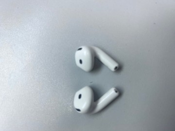 Б/в Навушники Apple airpods 4 01-201114449