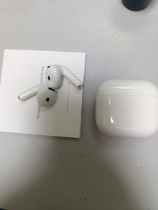 Б/в Навушники Apple airpods 4 01-201114625