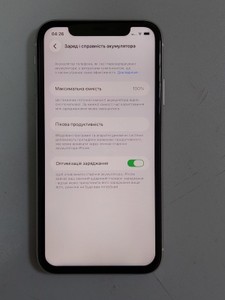Б/в Мобільний телефон Apple iphone 11 64gb 01-201140300
