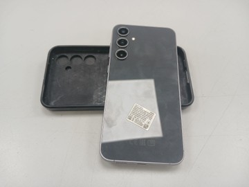 Б/в Мобільний телефон Samsung galaxy s23 fe sm-s7110 8/256gb 01-201153945