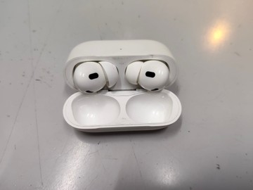 Б/в Навушники Apple airpods pro 2nd generation with magsafe charging case usb-c 01-201155660