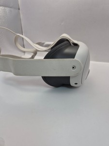 Б/в Окуляри віртуальної реальності Meta quest 3 512gb 01-201116370