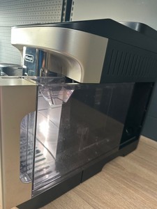 Б/в Кавоварка Delonghi magnifica evo ecam 290.61.b 01-201102727
