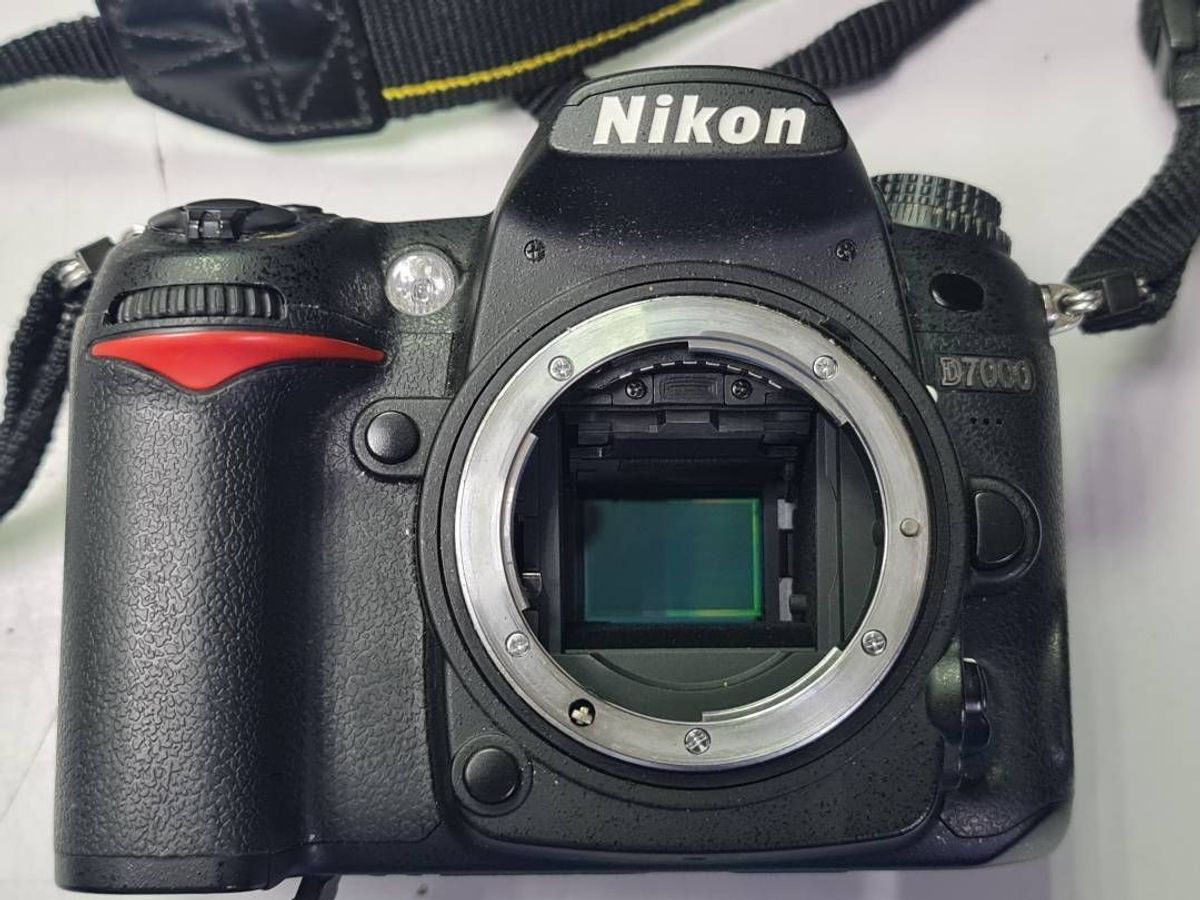 Фотоапарат Nikon d7000 body 01-200095581, стан Середній | Купити у