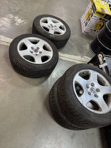 Б/в Диски з шинами Volkswagen 5/120 4шт 01-200600021