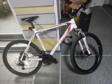 01-200604187: Sharp sharp kycycling